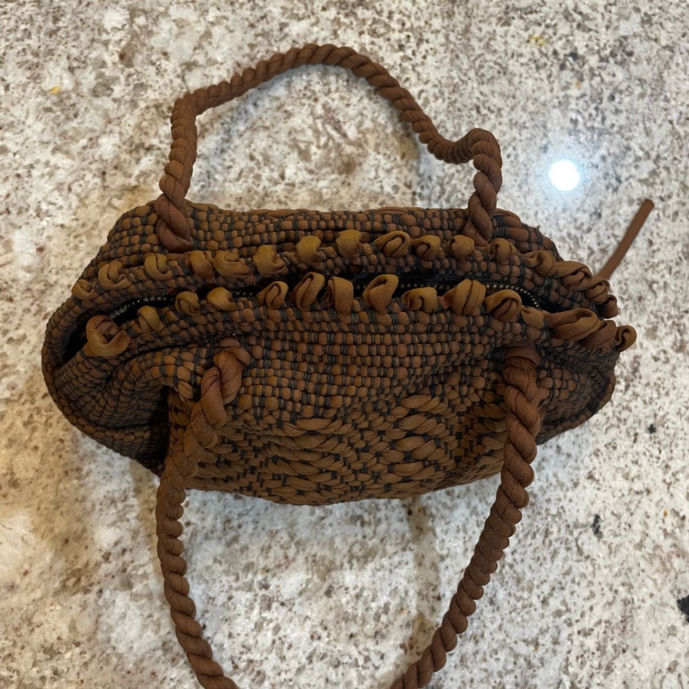 Handwoven Brown Boho Top-Handle Bag – Braided Strap Knit Purse with Zip Closure - Picture 7 of 11